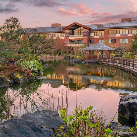 Best Western Premier Boulder Falls Inn Лебанон Екстер'єр фото