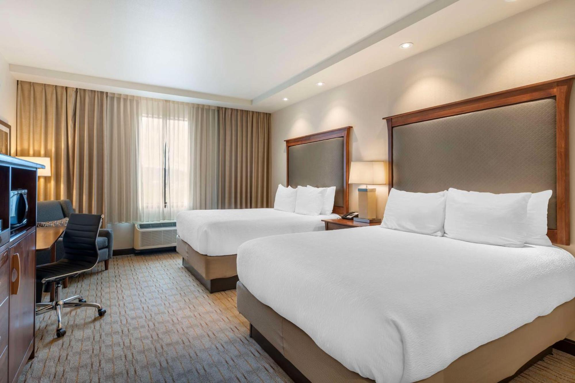 Best Western Premier Boulder Falls Inn Лебанон Екстер'єр фото