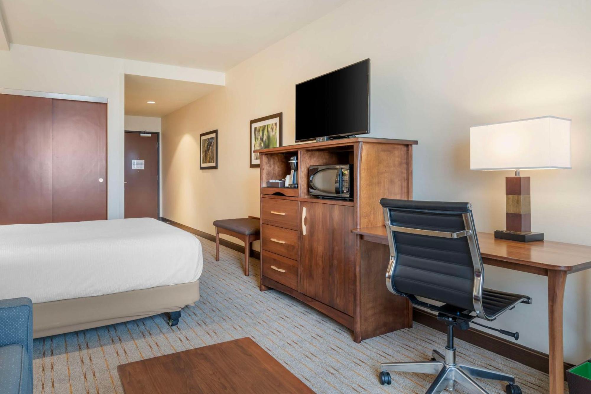 Best Western Premier Boulder Falls Inn Лебанон Екстер'єр фото