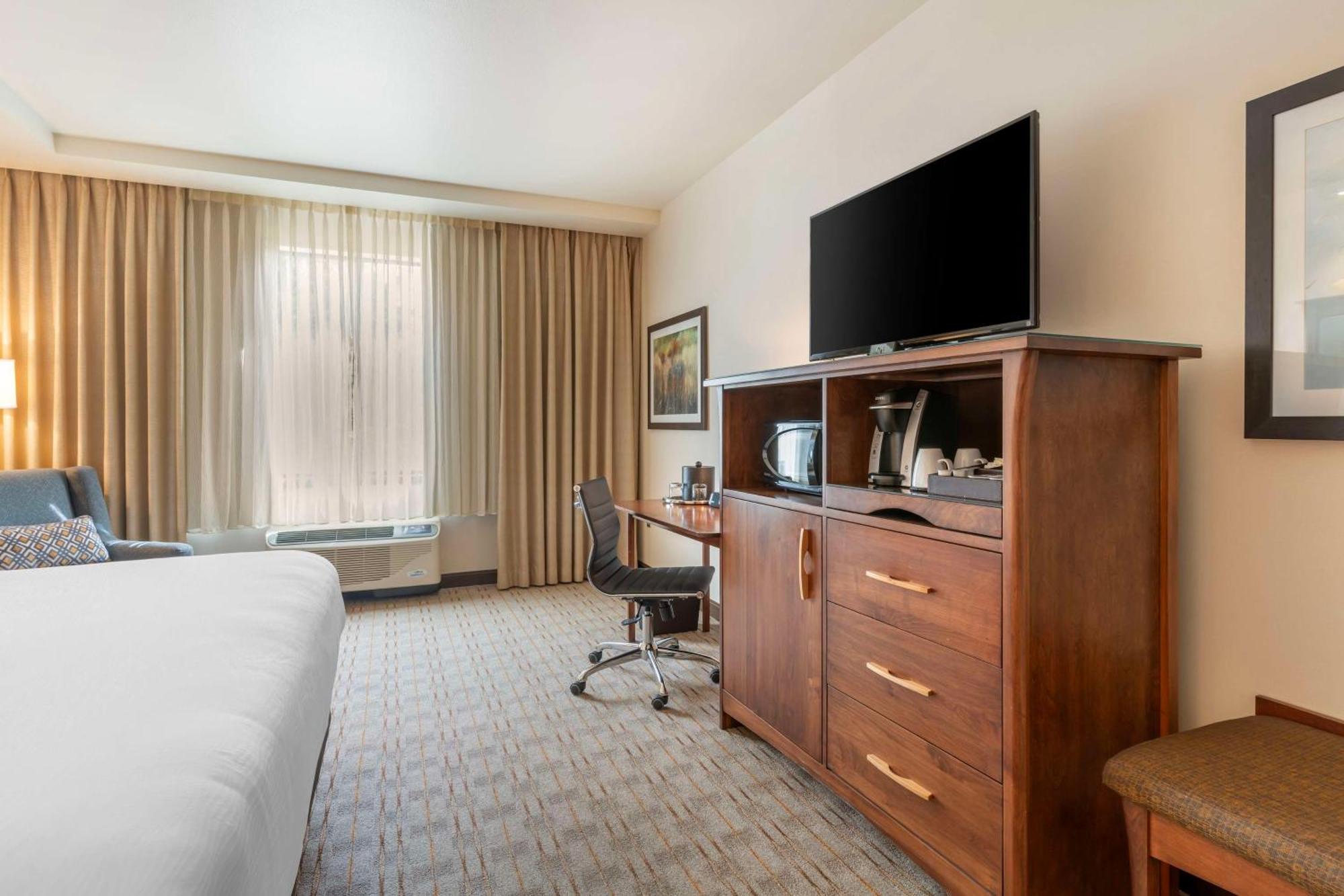 Best Western Premier Boulder Falls Inn Лебанон Екстер'єр фото