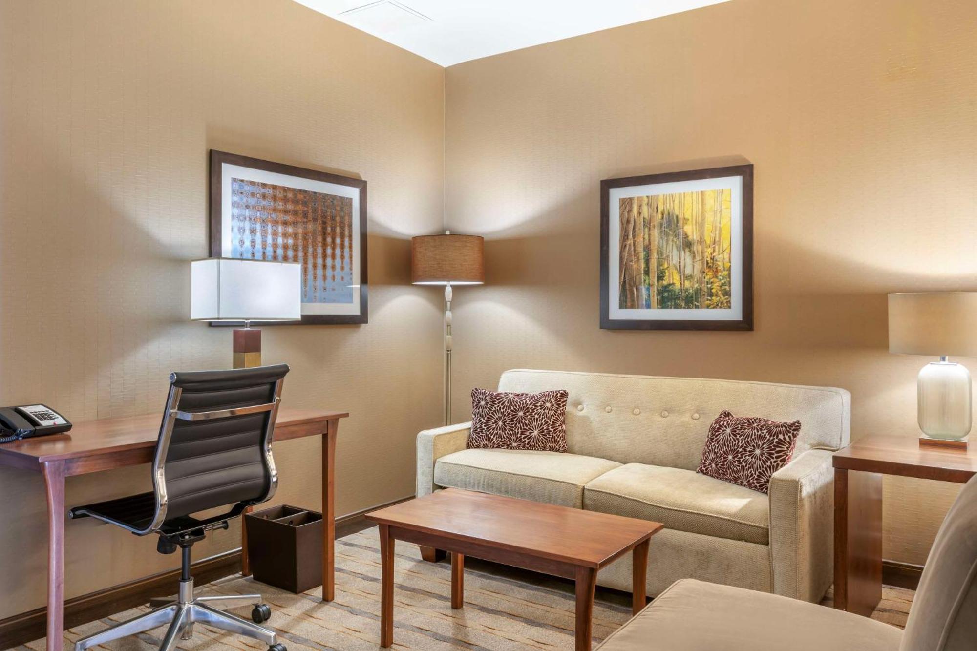 Best Western Premier Boulder Falls Inn Лебанон Екстер'єр фото