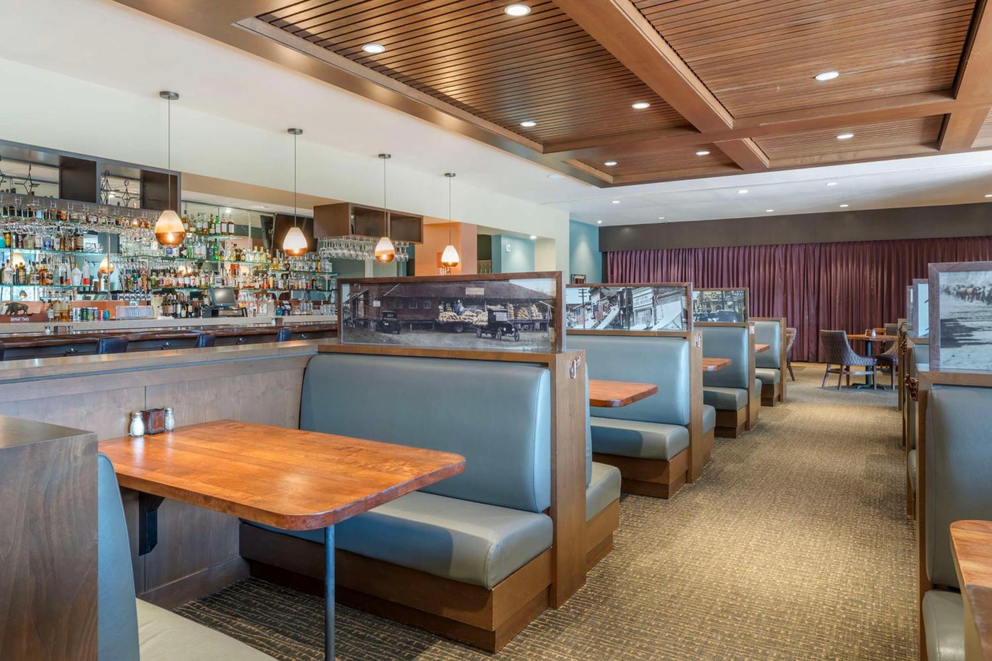 Best Western Premier Boulder Falls Inn Лебанон Екстер'єр фото